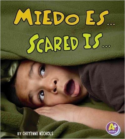 Cover image for Miedo es.../Scared Is...