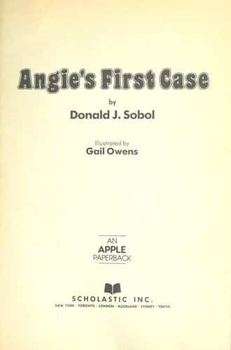 Cover image for Angie's first case