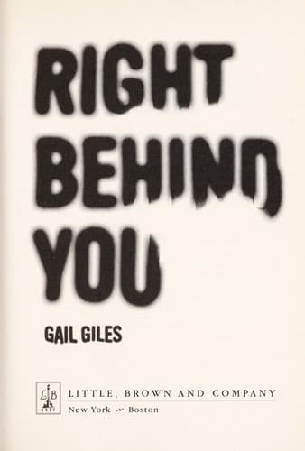 Cover image for Right behind you
