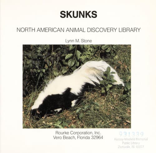 Cover image for Skunks