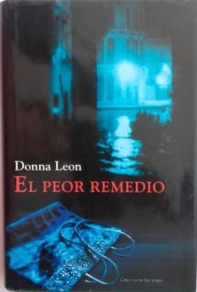 Cover image for El peor remedio