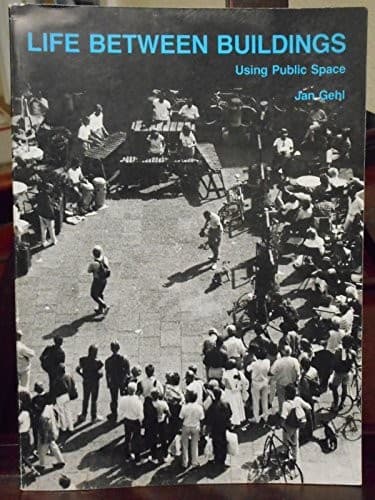 Cover image for Life between buildings