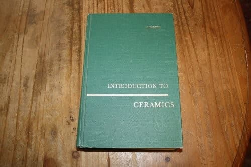Cover image for Introduction to ceramics.