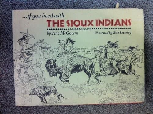 Cover image for If you lived with the Sioux Indians.