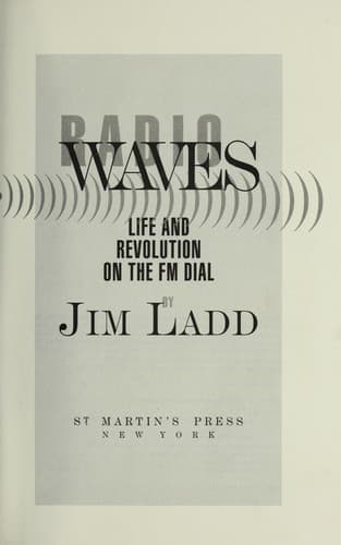 Cover image for Radio waves