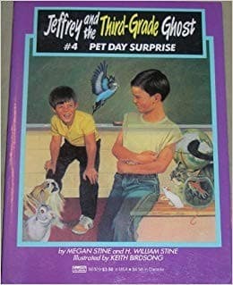 Cover image for Pet Day Surprise (Jeffrey and the Third Grade Ghost, Book 4)