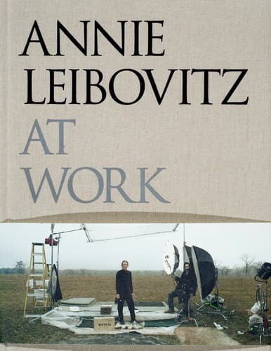 Cover image for Annie Leibovitz at Work