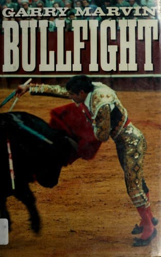 Cover image for Bullfight